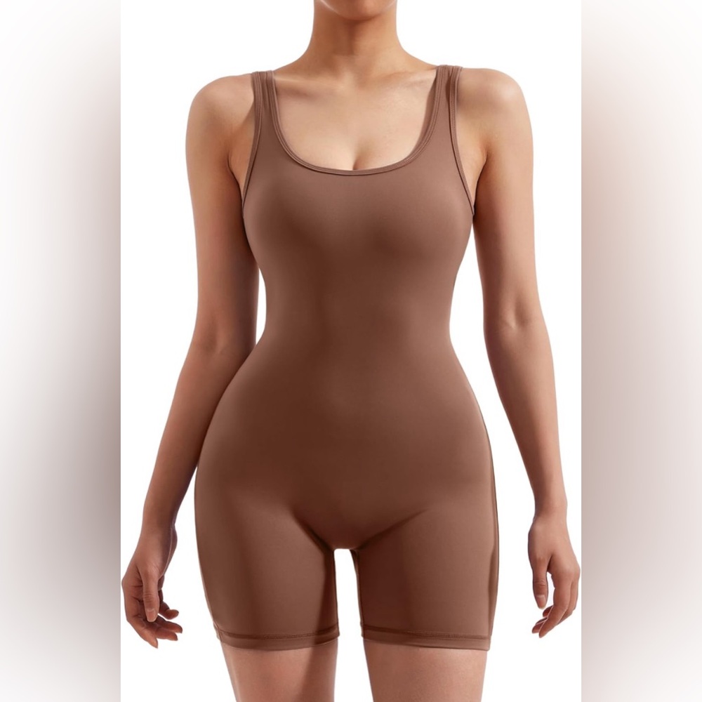 Scrunched romper with open back